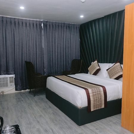 Shine Boutique Hotel タグム エクステリア 写真