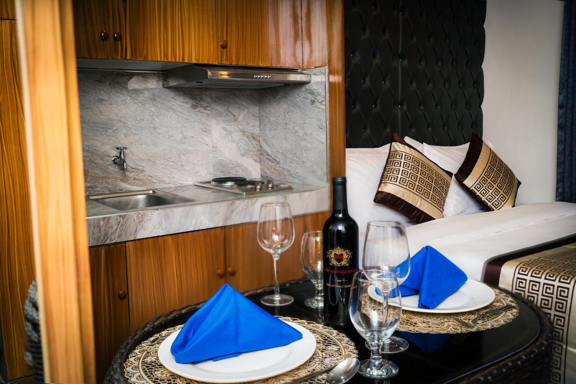 Shine Boutique Hotel タグム エクステリア 写真